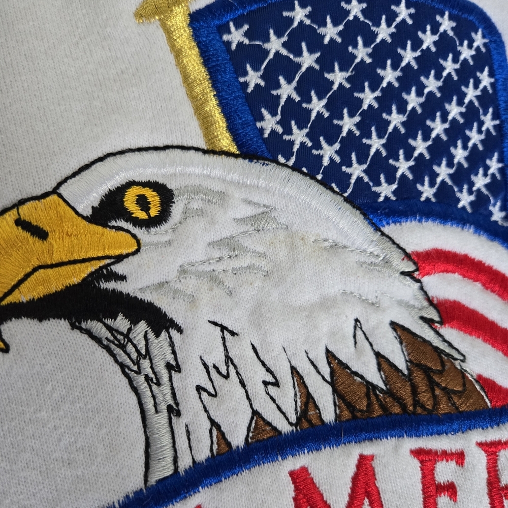 BWear 90s USA Embroidered Eagle America Patriot White Sweatshirt Size 2XL - Picture 7 of 16